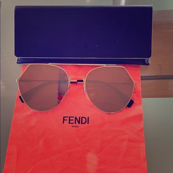 fendi eyeline mitered aviator sunglasses